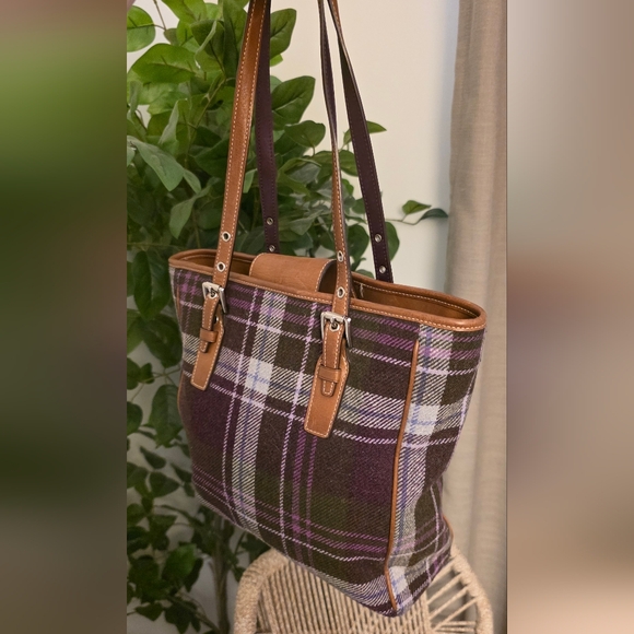 Coach Vintage Plaid Wool Purple Tote - Picture 2 of 7